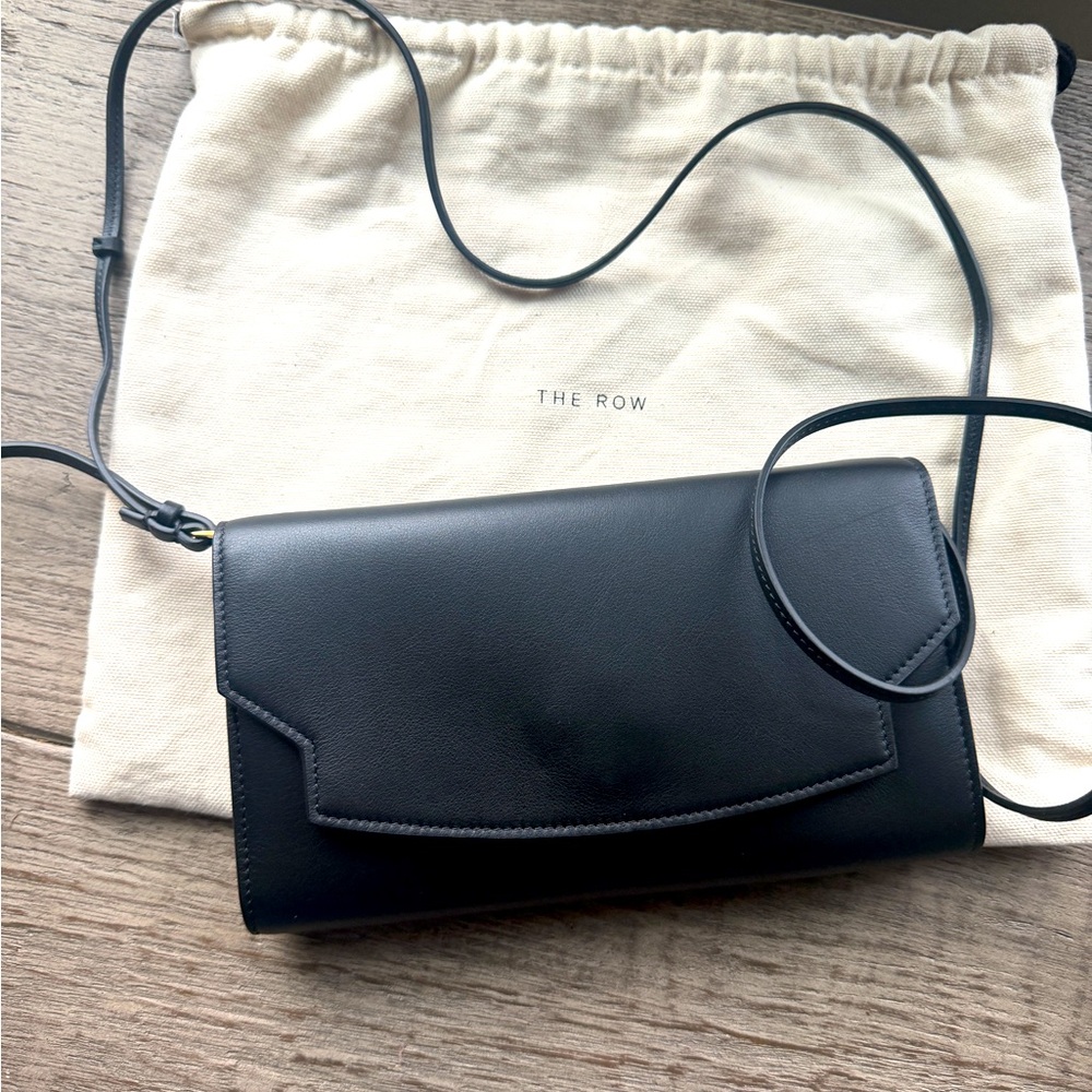 THE ROW NWOT authentic wallet clutch in premium black leather
